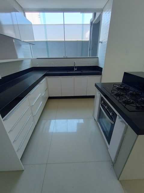 Casa de Condomínio à venda com 3 quartos, 180m² - Foto 18