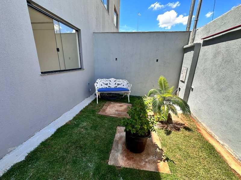 Casa à venda com 3 quartos, 131m² - Foto 15