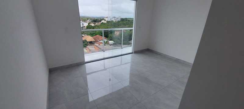 Casa à venda com 3 quartos, 90m² - Foto 5