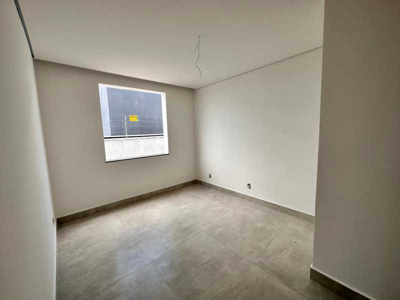 Casa à venda com 3 quartos, 200m² - Foto 6