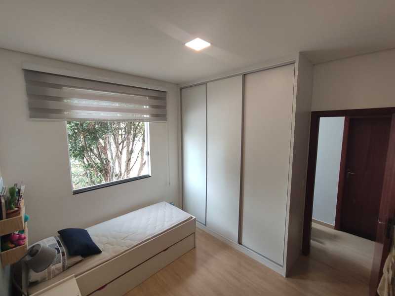 Casa de Condomínio à venda com 2 quartos, 132m² - Foto 9