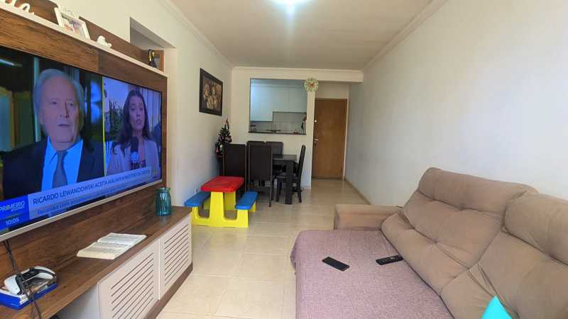 Apartamento à venda com 2 quartos, 62m² - Foto 1