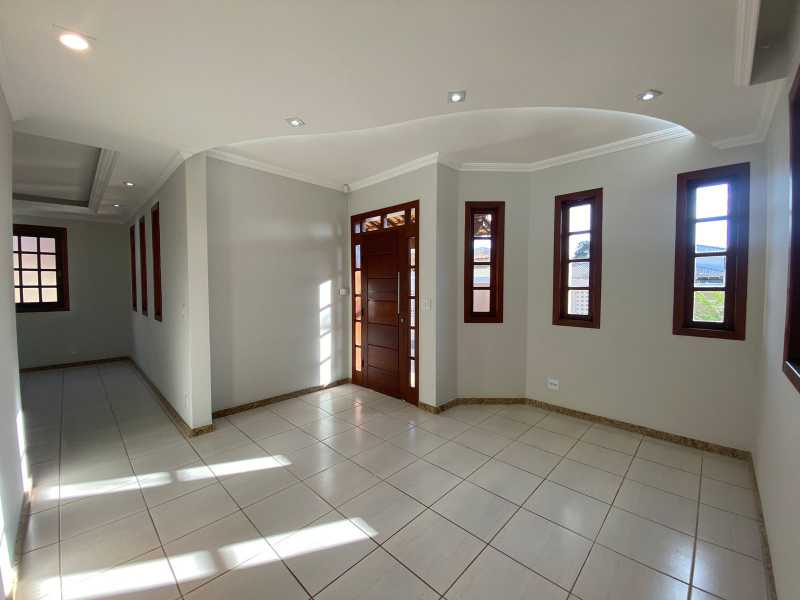 Casa à venda com 3 quartos, 150m² - Foto 5