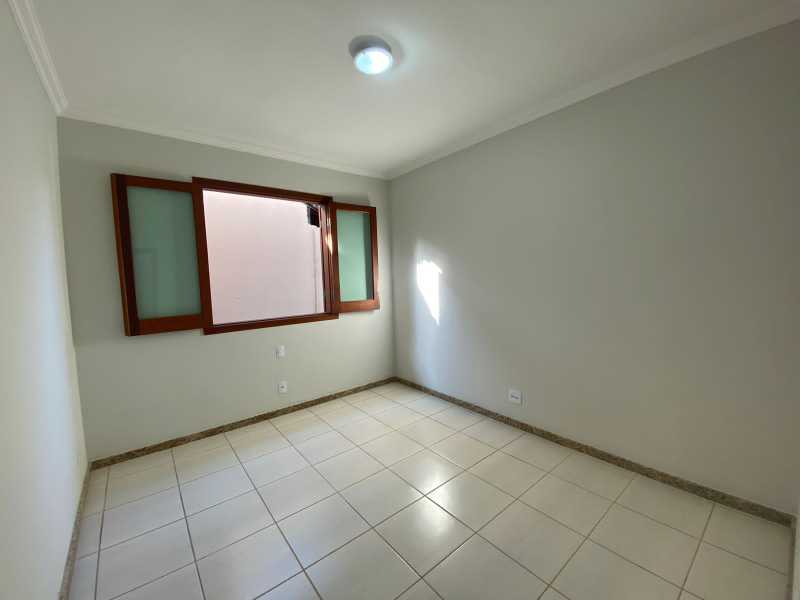 Casa à venda com 3 quartos, 150m² - Foto 16