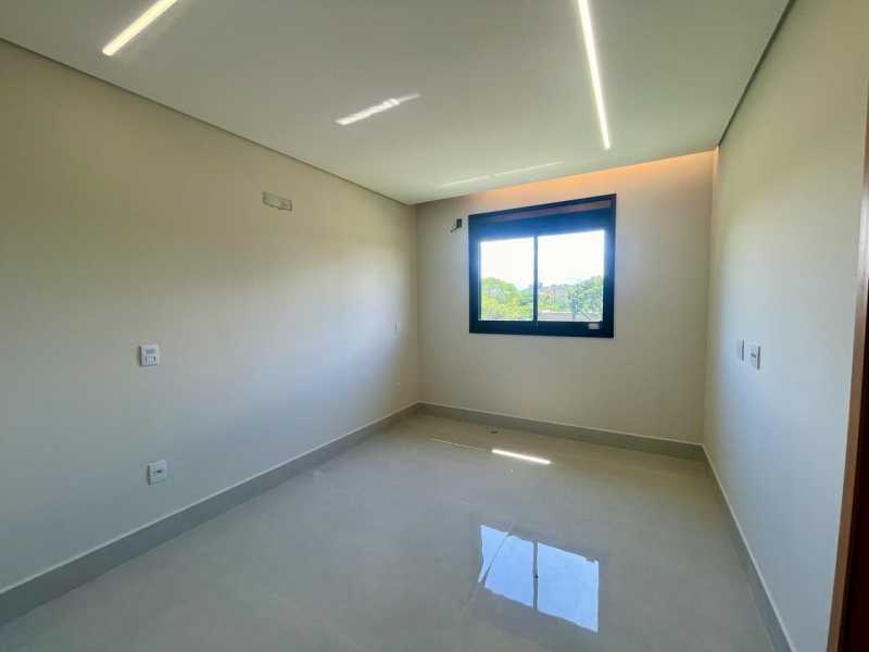 Casa de Condomínio à venda com 4 quartos, 306m² - Foto 16