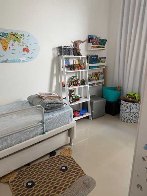 Casa à venda com 3 quartos, 197m² - Foto 6