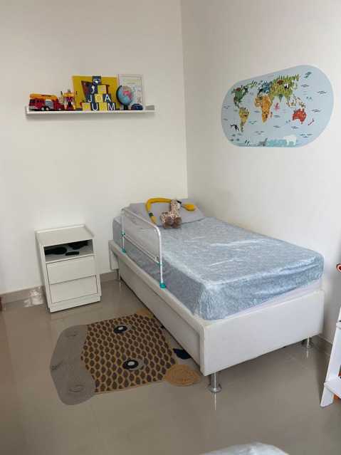 Casa à venda com 3 quartos, 197m² - Foto 7