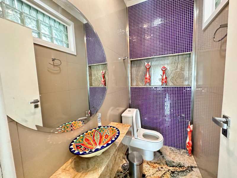 Casa de Condomínio à venda e aluguel com 6 quartos, 800m² - Foto 25