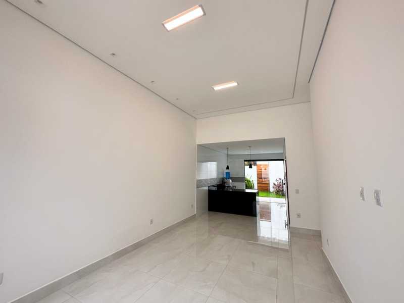 Casa à venda com 3 quartos, 98m² - Foto 14