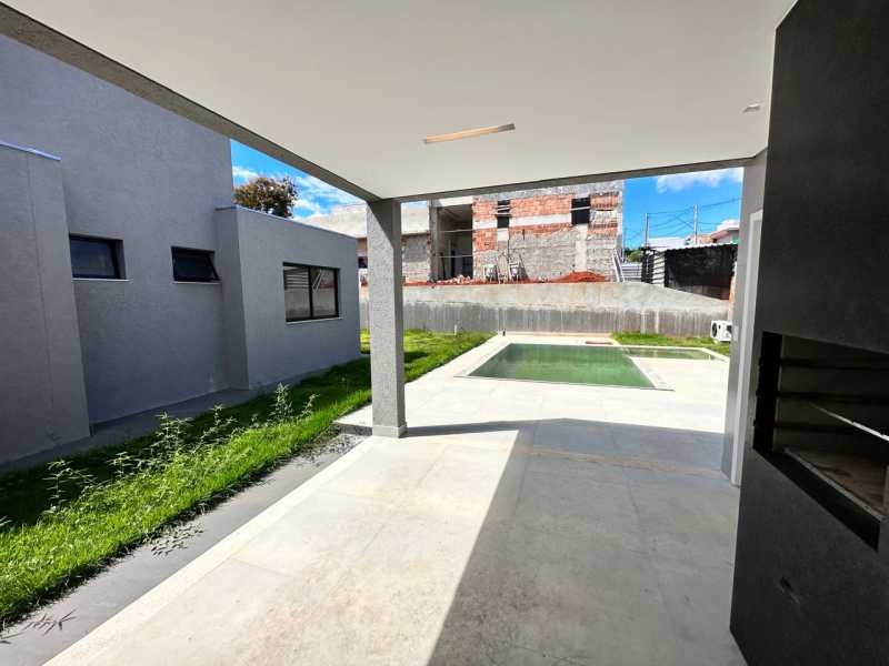 Casa de Condomínio à venda com 4 quartos, 222m² - Foto 15