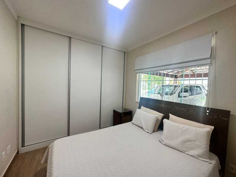 Casa à venda com 3 quartos, 179m² - Foto 2