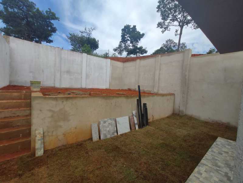 Casa à venda com 3 quartos, 138m² - Foto 11