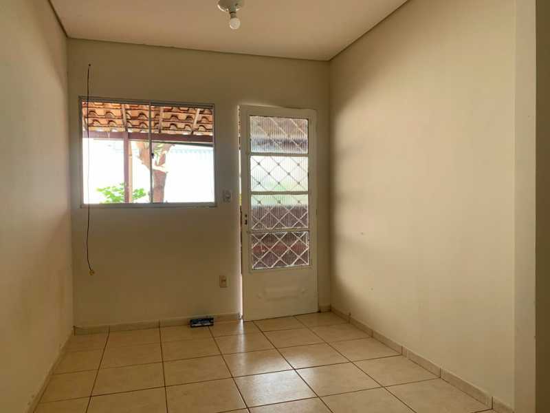 Casa à venda com 3 quartos, 119m² - Foto 3