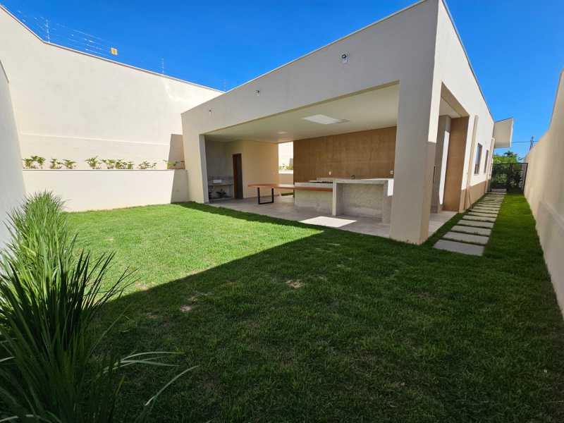 Casa de Condomínio à venda com 3 quartos, 160m² - Foto 2