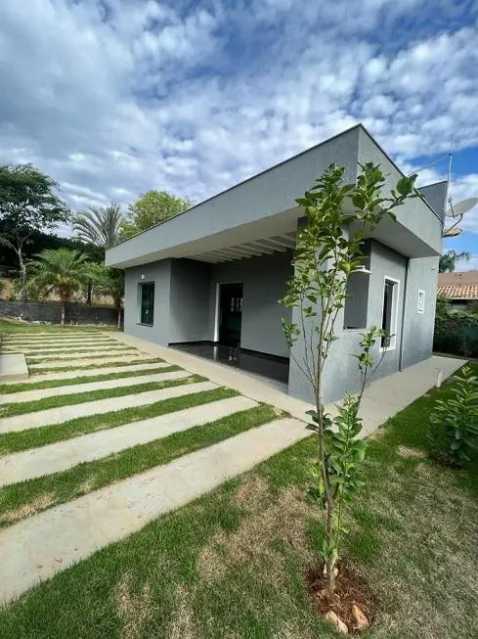 Casa de Condomínio à venda e aluguel com 2 quartos, 84m² - Foto 1