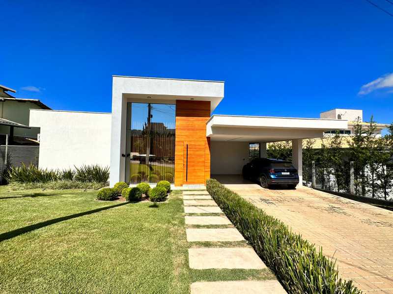 Casa de Condomínio à venda com 6 quartos, 383m² - Foto 1