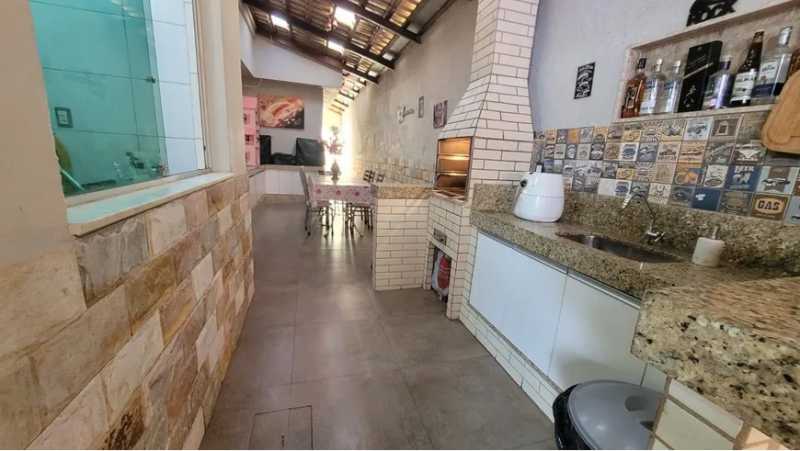 Casa à venda com 3 quartos, 100m² - Foto 9