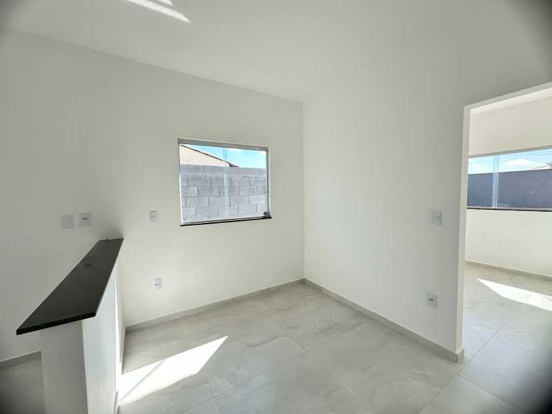 Casa à venda com 2 quartos, 53m² - Foto 12