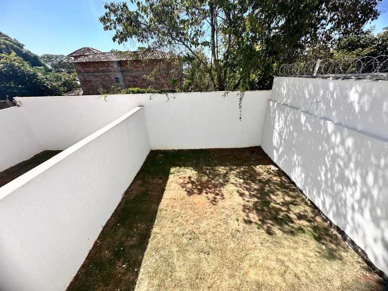 Casa à venda com 3 quartos, 90m² - Foto 6