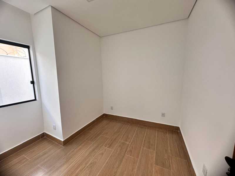 Casa à venda com 3 quartos, 90m² - Foto 9