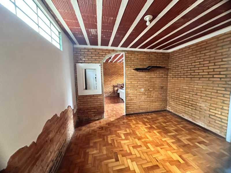 Casa à venda com 3 quartos, 320m² - Foto 20