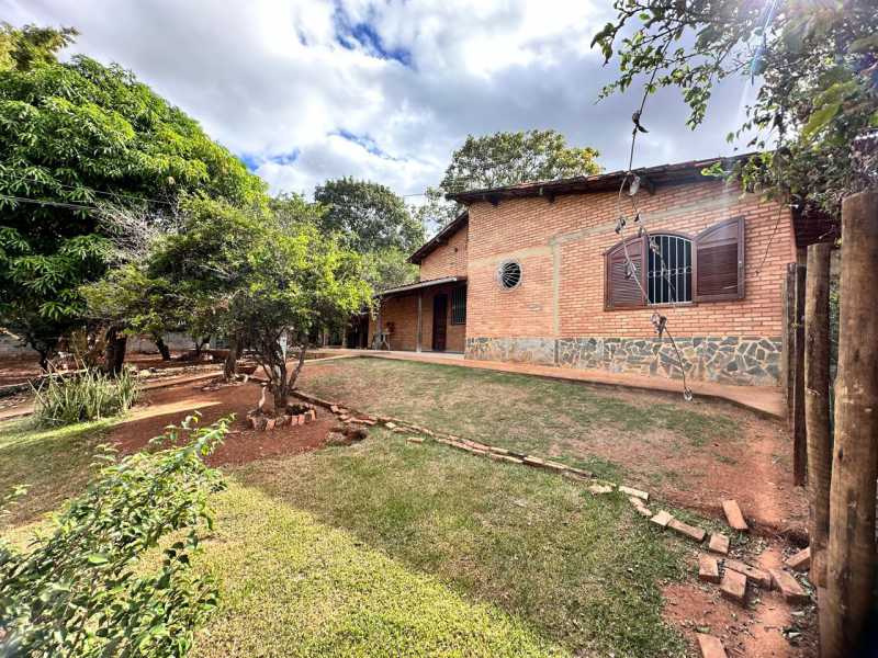 Casa à venda com 3 quartos, 320m² - Foto 24