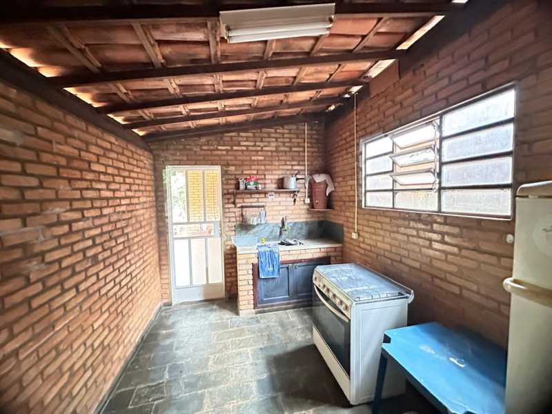 Casa à venda com 3 quartos, 320m² - Foto 21