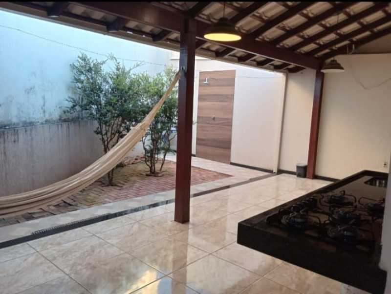 Casa à venda com 2 quartos, 180m² - Foto 3