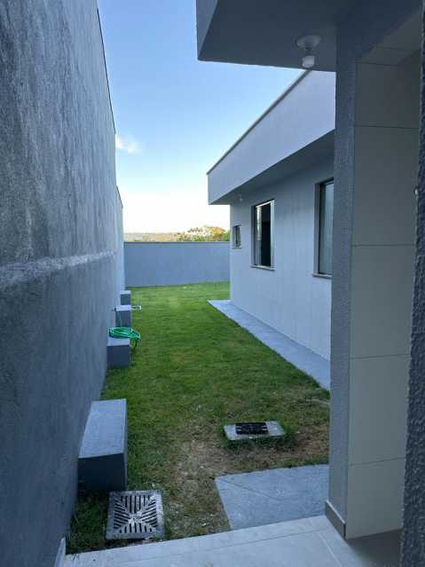 Casa à venda com 2 quartos, 70m² - Foto 10