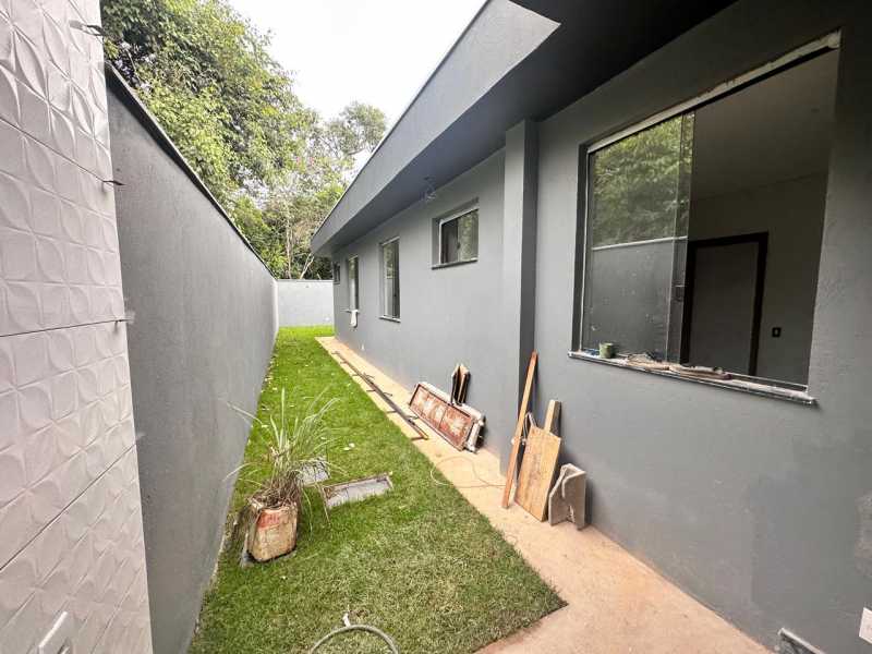 Casa à venda com 3 quartos, 100m² - Foto 13