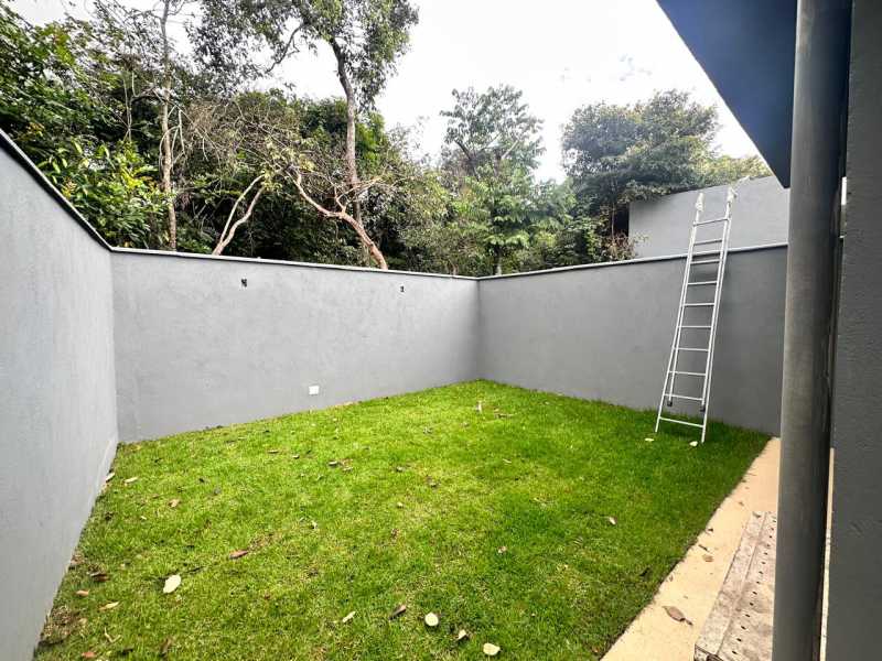 Casa à venda com 3 quartos, 100m² - Foto 15