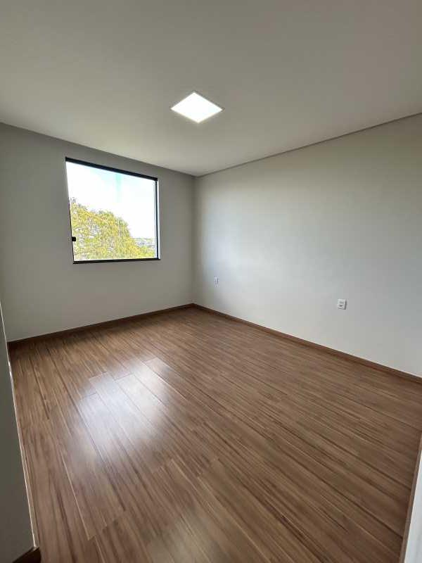 Casa à venda com 3 quartos, 135m² - Foto 9