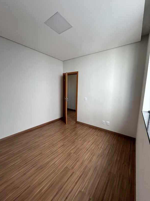 Casa à venda com 3 quartos, 119m² - Foto 10