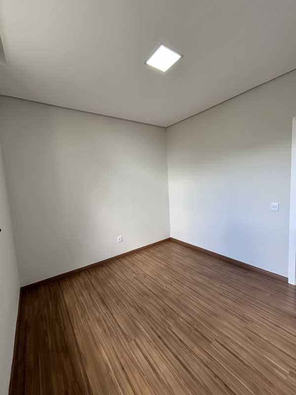 Casa à venda com 3 quartos, 94m² - Foto 8