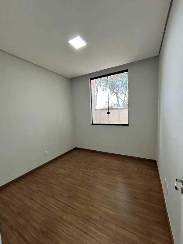 Casa à venda com 3 quartos, 97m² - Foto 6