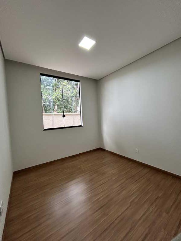 Casa à venda com 3 quartos, 97m² - Foto 9