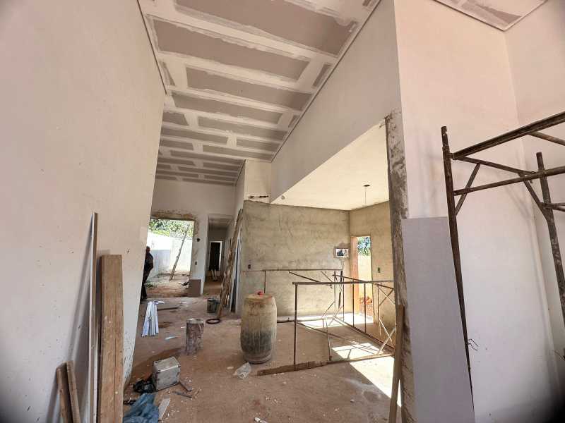 Casa à venda com 3 quartos, 140m² - Foto 3