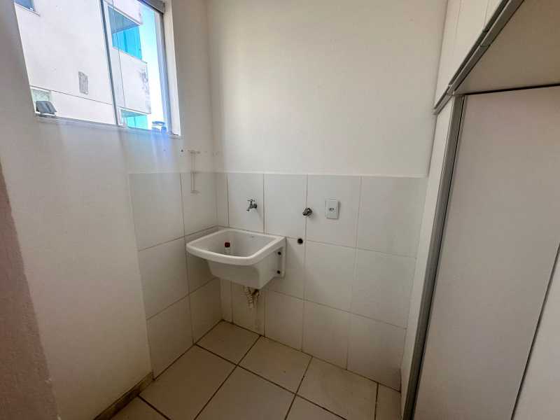 Apartamento à venda com 2 quartos, 61m² - Foto 11