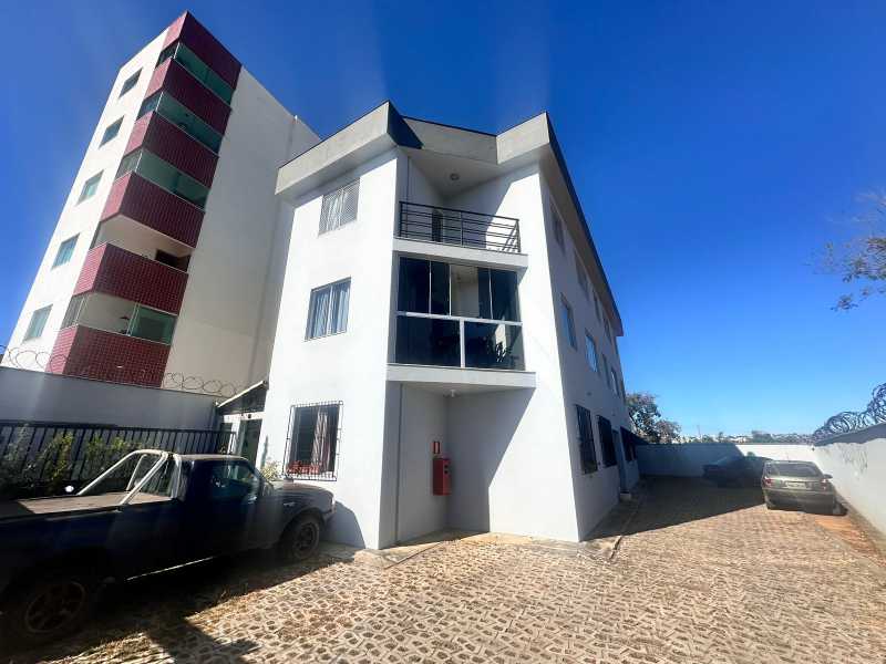 Apartamento à venda com 2 quartos, 61m² - Foto 12