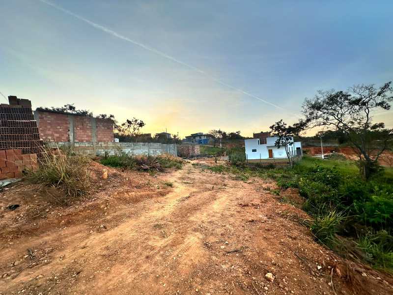 Terreno à venda, 360 - Foto 1