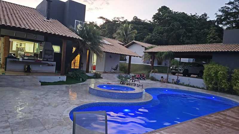 Casa de Condomínio à venda com 3 quartos, 398m² - Foto 12