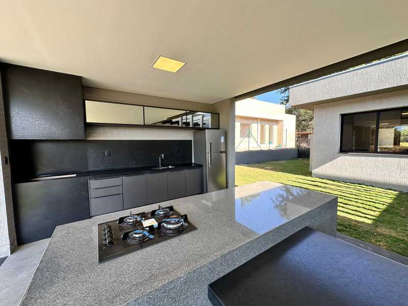 Casa de Condomínio à venda com 4 quartos, 256m² - Foto 22