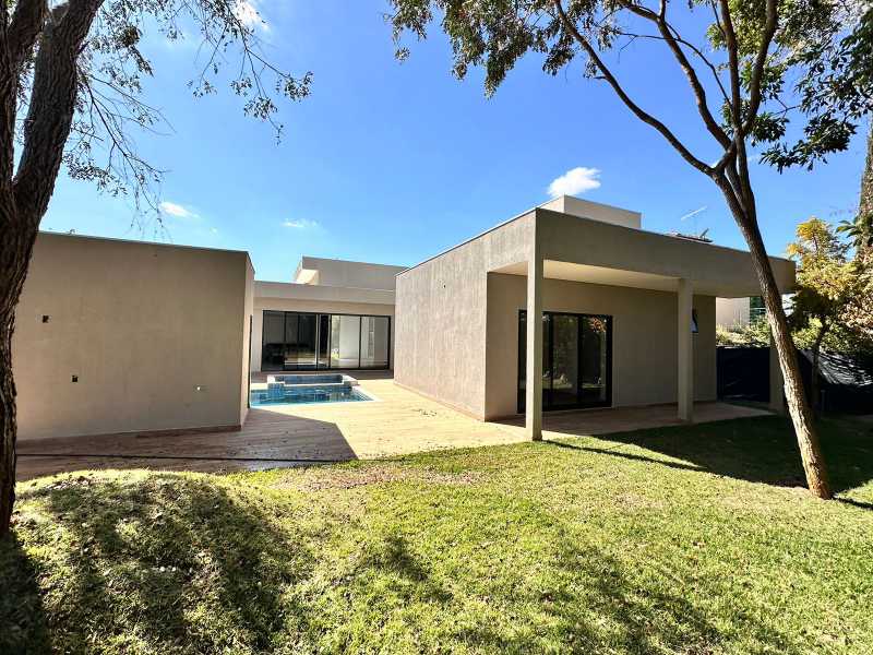 Casa de Condomínio à venda com 4 quartos, 265m² - Foto 28