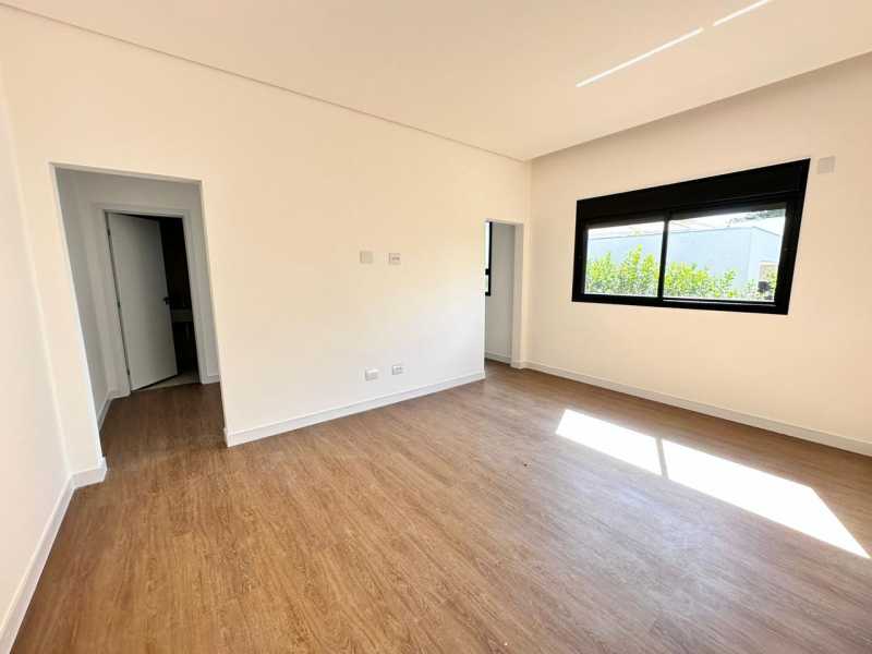 Casa de Condomínio à venda com 4 quartos, 278m² - Foto 4