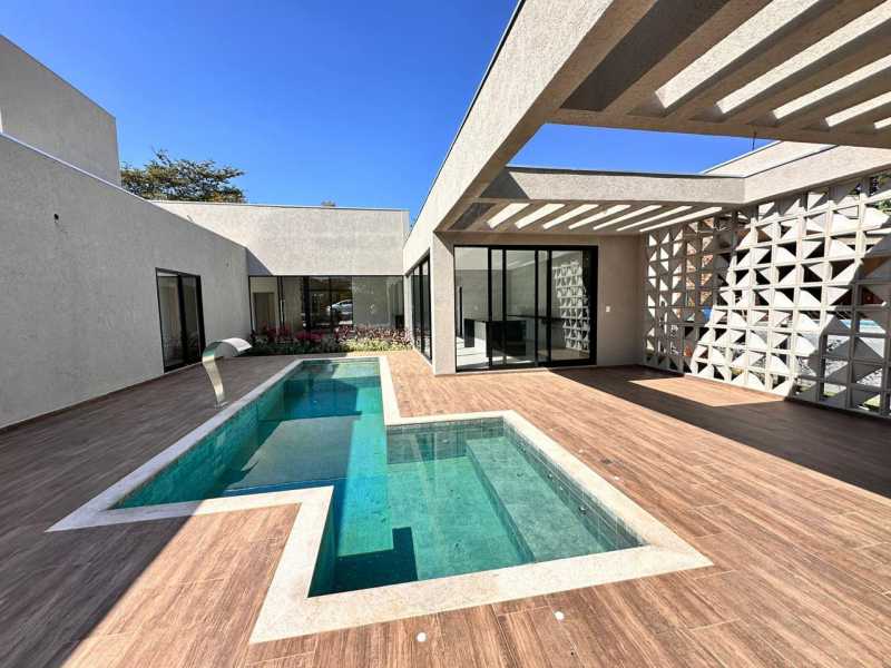 Casa de Condomínio à venda com 4 quartos, 278m² - Foto 19