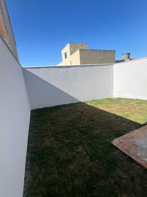 Casa à venda com 3 quartos, 85m² - Foto 18