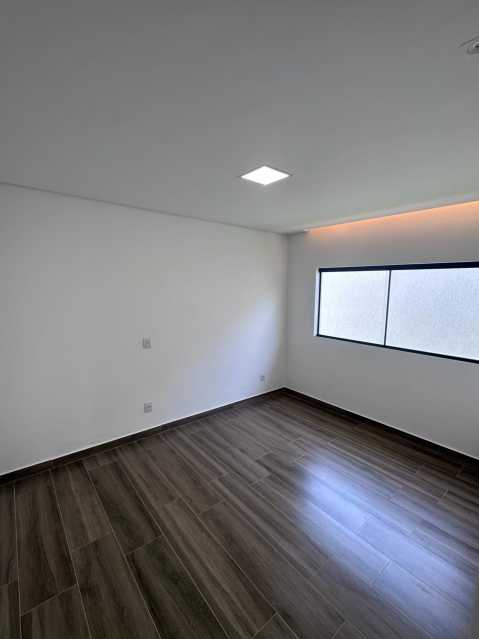 Casa à venda com 3 quartos, 88m² - Foto 7