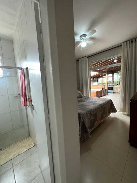 Casa à venda com 3 quartos, 101m² - Foto 13