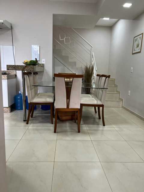 Casa à venda com 3 quartos, 101m² - Foto 8