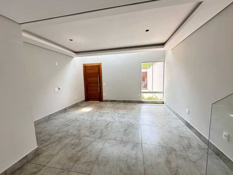 Casa à venda com 3 quartos, 142m² - Foto 6